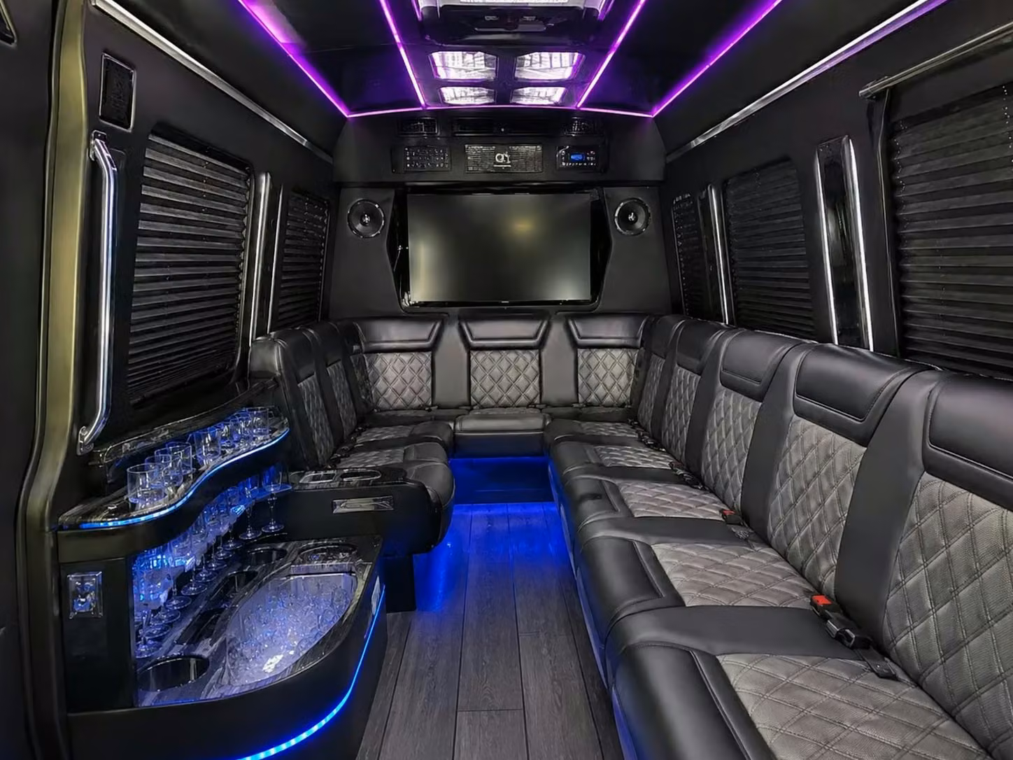 ames 15 to 35 passenger wedding minibuses for ames guest transfers