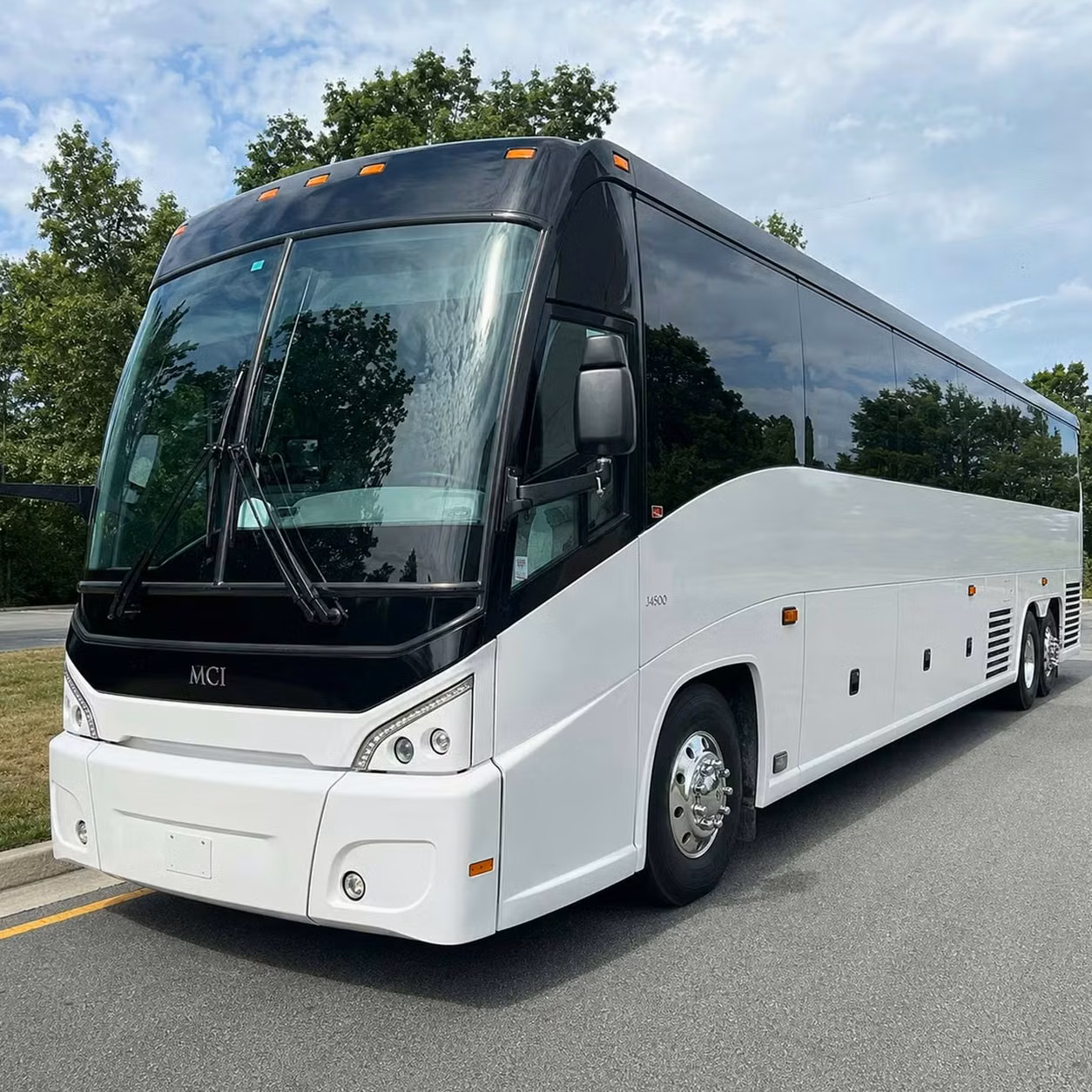 ames party buses and charter buses for concerts